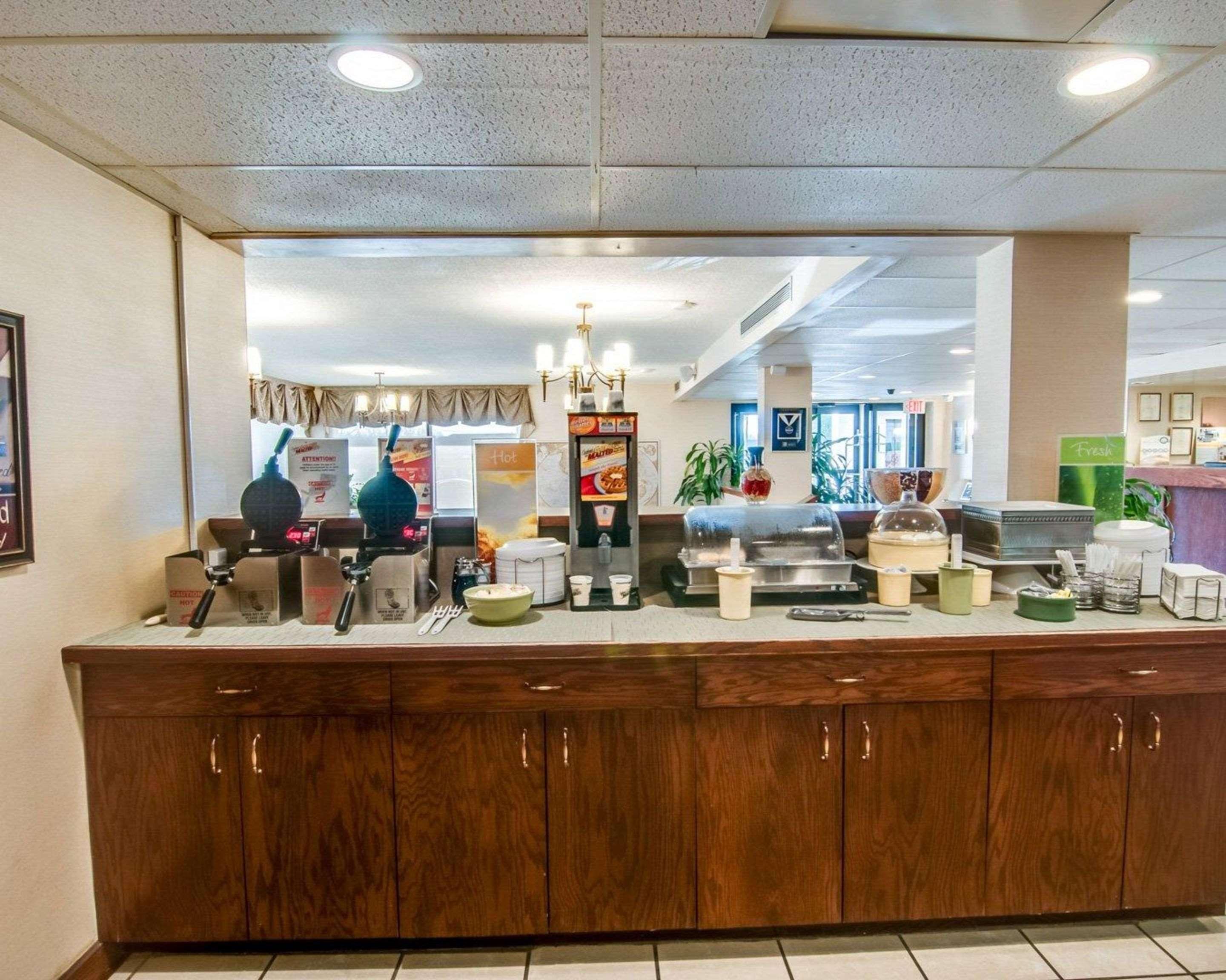 克里斯琴斯堡布莱克斯堡凯艺酒店 外观 照片