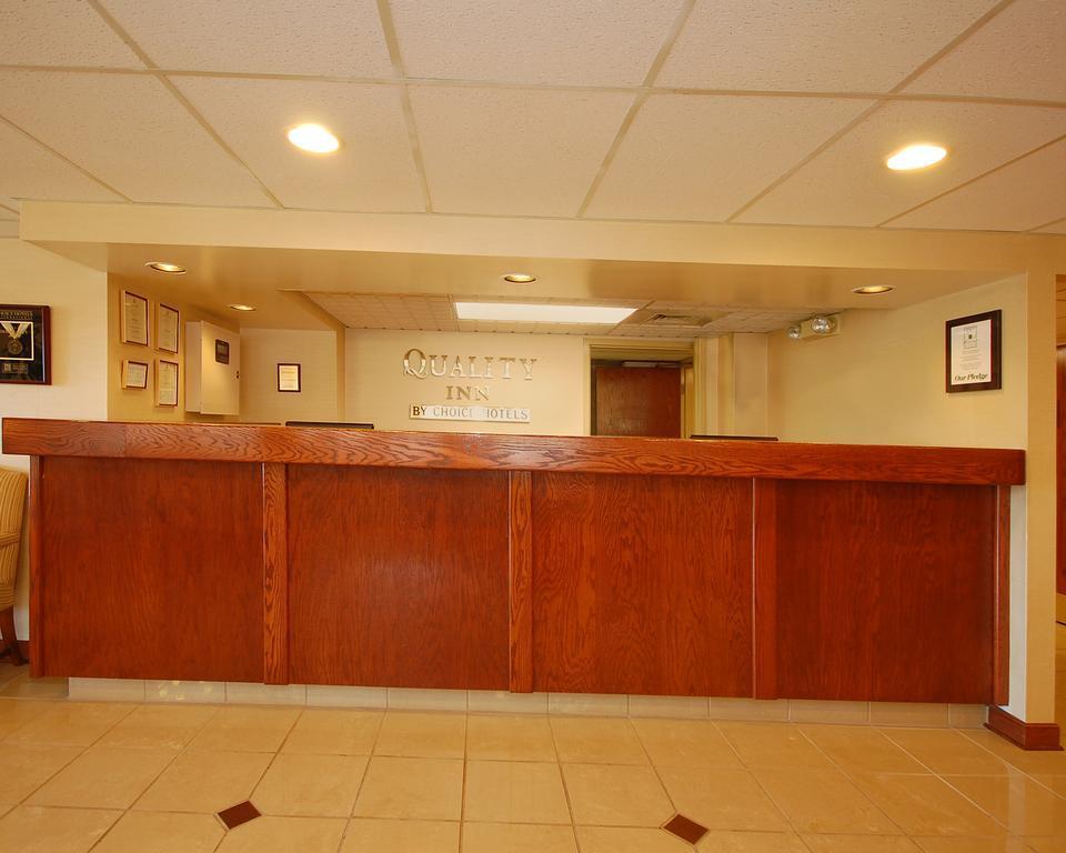 克里斯琴斯堡布莱克斯堡凯艺酒店 外观 照片